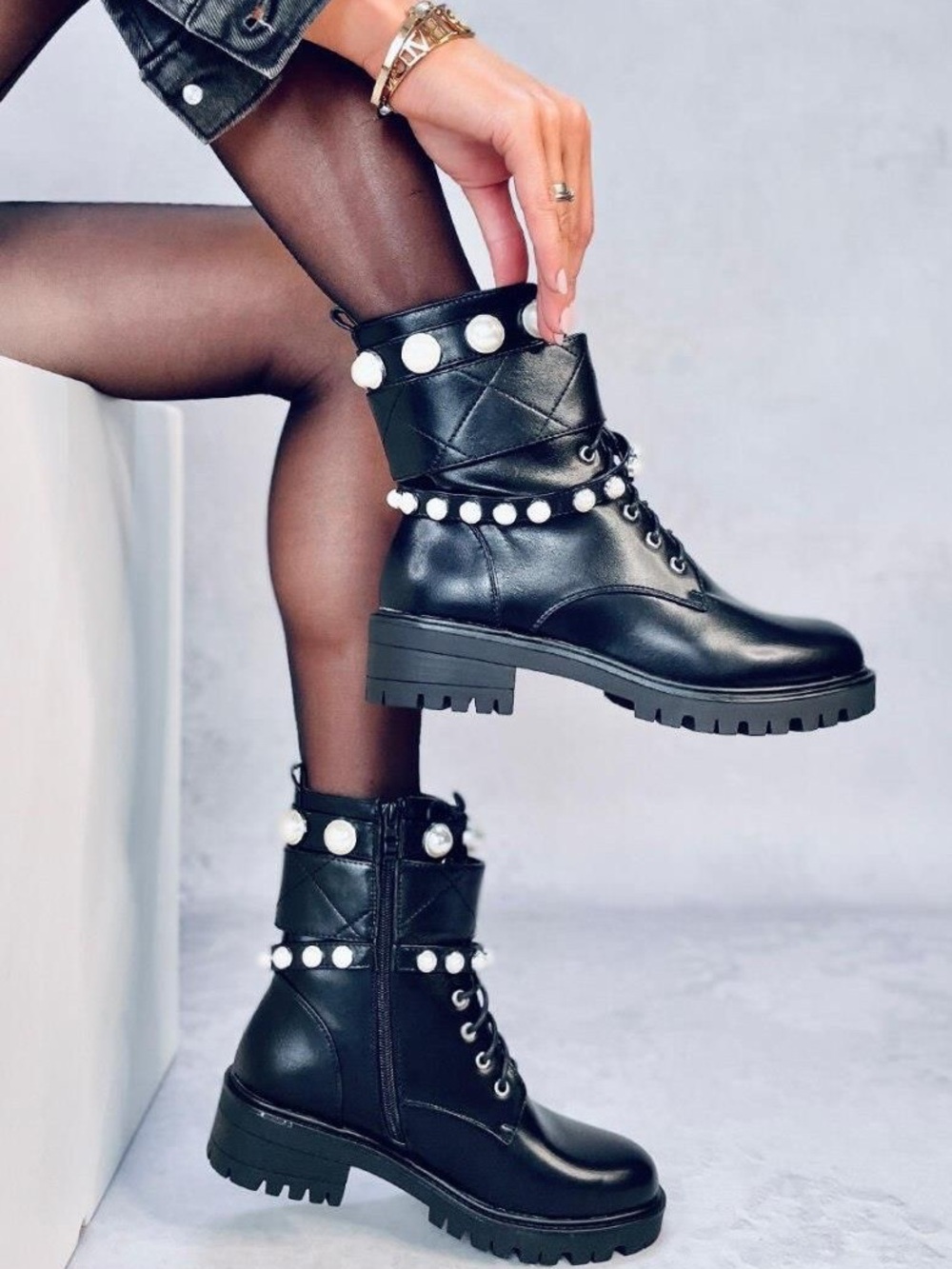 🆕{ZARA} Pearl Embellished Quilted Leather Combat Ankle Boots